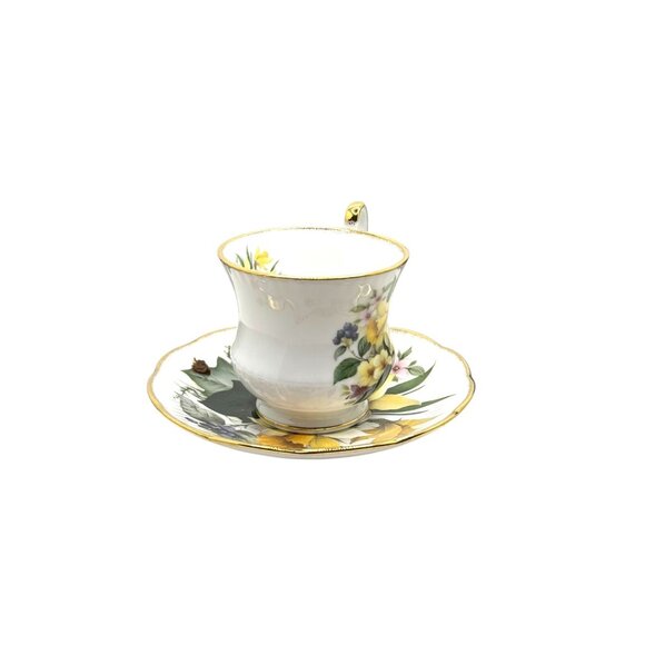 Queens Fine Bone China Floral Tea Cup & Saucer Set With Gold Trim - Picture 8 of 11
